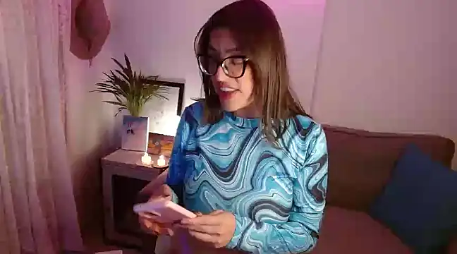 Nicole white 11 online show from 14, 3, 2025