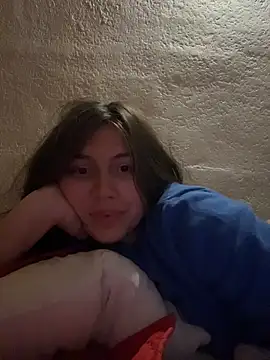 Emily Rowley online show from 21, 12, 2025