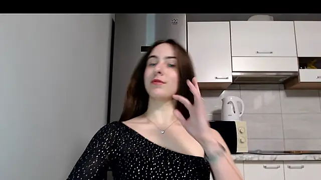 Snapshot of SierraSky_ chatting on 21, 4, 2026 SierraSky online show from 21, 4, 2026