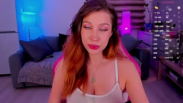 tenderdreams online show from 4, 12, 2025