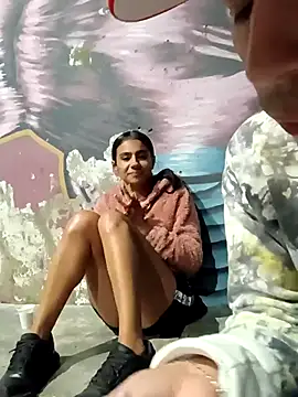 Leslly  online show from 1, 3, 2025