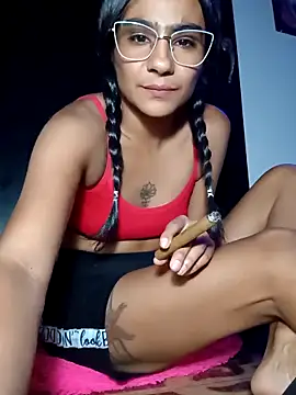 Leslly  online show from 5, 4, 2026