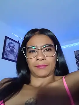 Leslly  online show from 18, 6, 2026