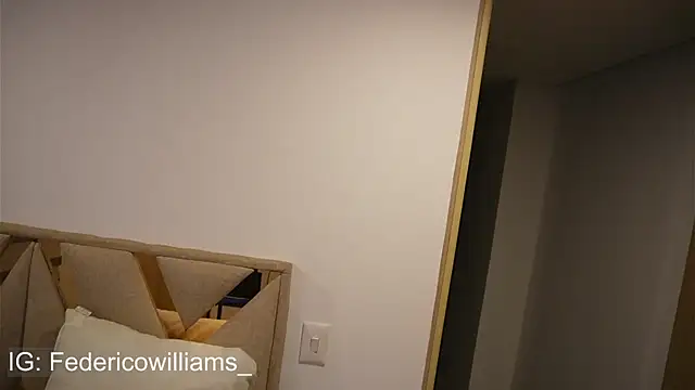 Derek w online show from 14, 2, 2025