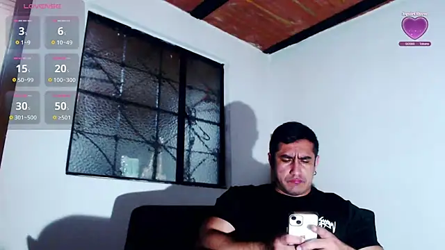 Snapshot of willian_m777 chatting on 17, 7, 2026 willian m777 online show from 17, 7, 2026