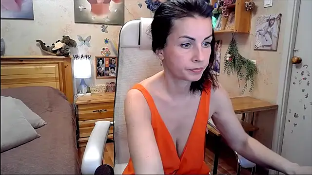 Kendra Mom online show from 31, 3, 2026