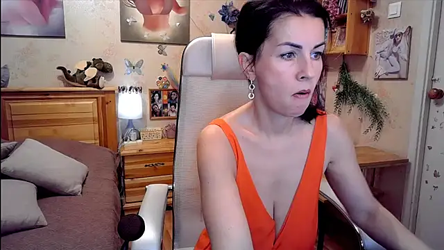 Kendra Mom online show from 16, 1, 2026