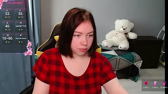 Snapshot of Emily_Amorre chatting on 9, 9, 2025 Emily Amorre online show from 9, 9, 2025