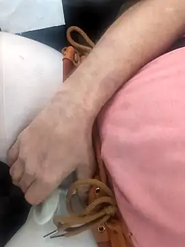 Takemeouttothedungen online show from 13, 1, 2026