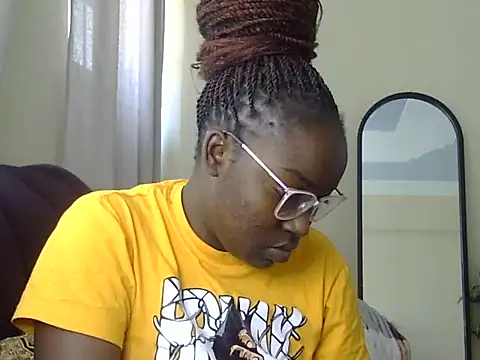 Snapshot of Sexy_racy_rebel_ chatting on 12, 2, 2026 Sexy racy rebel online show from 12, 2, 2026