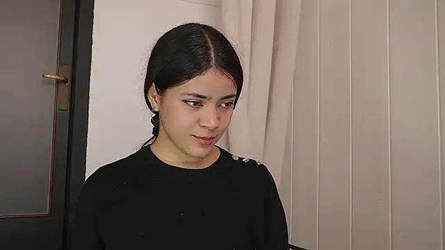 Feetgirl01 online show from 20, 2, 2025