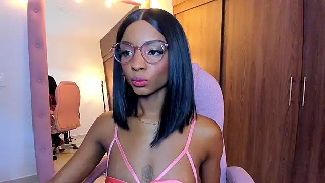 alikahouston4 online show from 25, 2, 2026