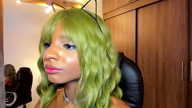 alikahouston4 online show from 1, 2, 2025