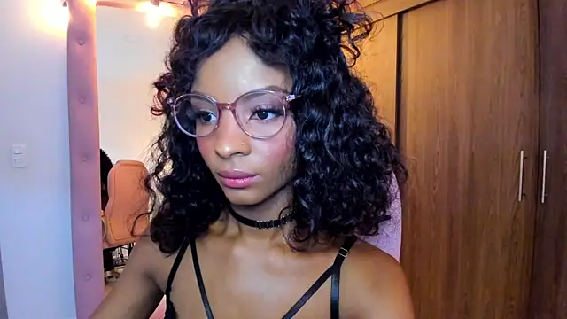 alikahouston4 online show from 11, 2, 2026