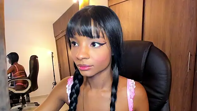 alikahouston4 online show from 10, 2, 2025