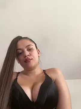 Snapshot of ayshalove chatting on 24, 2, 2025 ayshalove online show from 24, 2, 2025