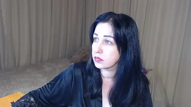 JillStevens online show from 16, 12, 2025