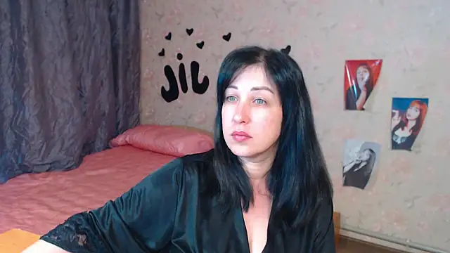 JillStevens online show from 15, 10, 2025