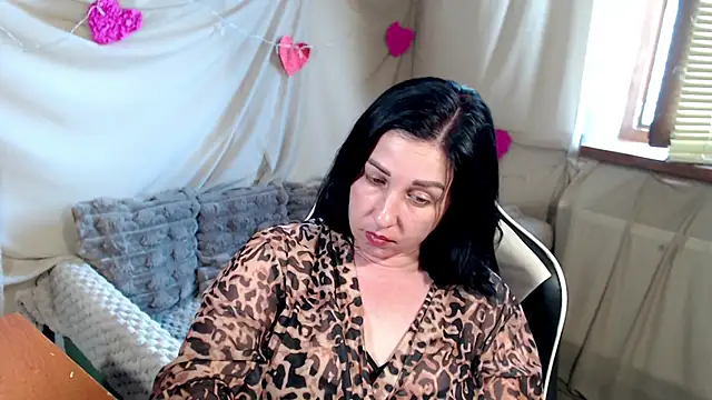 Snapshot of JillStevens chatting on 11, 6, 2026 JillStevens online show from 11, 6, 2026