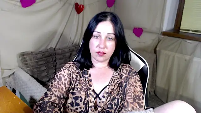 Snapshot of JillStevens chatting on 8, 6, 2026 JillStevens online show from 8, 6, 2026