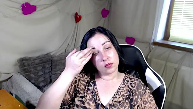 Snapshot of JillStevens chatting on 12, 6, 2026 JillStevens online show from 12, 6, 2026