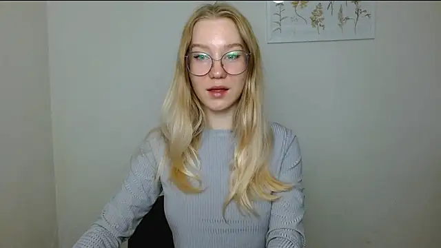 cindi hot online show from 13, 9, 2025