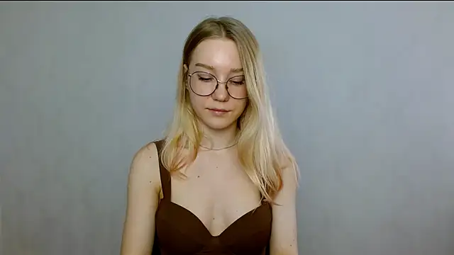 cindi hot online show from 25, 2, 2025