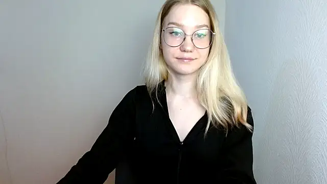 cindi hot online show from 12, 3, 2025