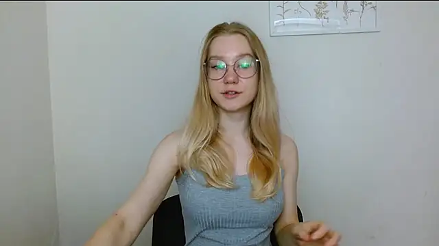 cindi hot online show from 23, 9, 2025