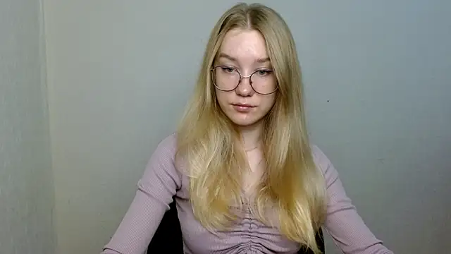 cindi hot online show from 10, 11, 2025