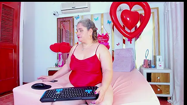 AnyelaGitanaMature online show from 13, 2, 2026