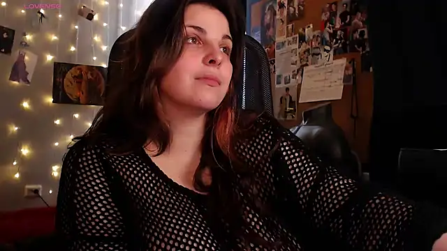 Snapshot of Saya_sweet chatting on 9, 10, 2025 Saya sweet online show from 9, 10, 2025