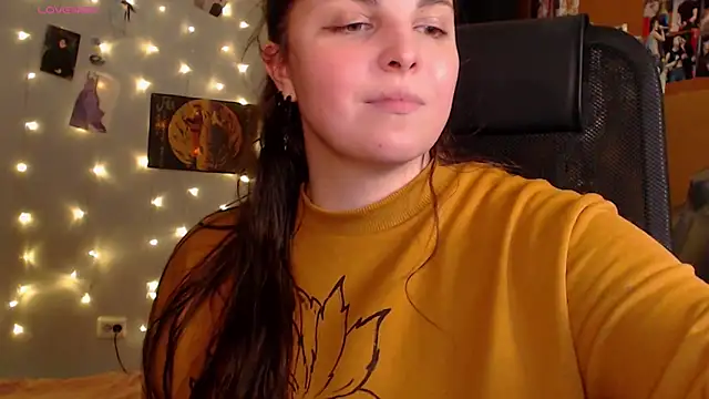 Snapshot of Saya_sweet chatting on 28, 9, 2025 Saya sweet online show from 28, 9, 2025