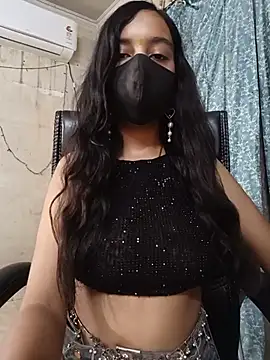 Snapshot of Parinaaz18 chatting on 18, 7, 2026 Parinaaz18 online show from 18, 7, 2026