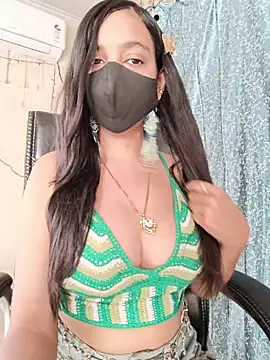 Snapshot of Parinaaz18 chatting on 21, 5, 2026 Parinaaz18 online show from 21, 5, 2026