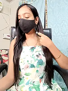 Parinaaz18 online show from 12, 11, 2025