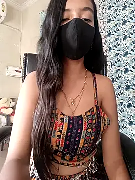 Parinaaz18 online show from 25, 9, 2025