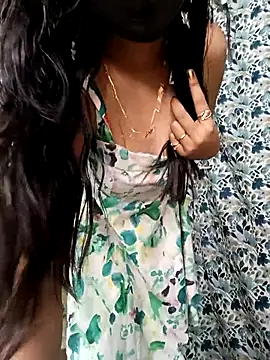 Parinaaz18 online show from 4, 4, 2026