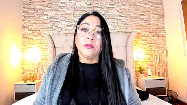 Gina Myers online show from 19, 9, 2025