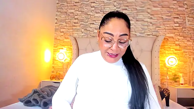 Gina Myers online show from 1, 10, 2025