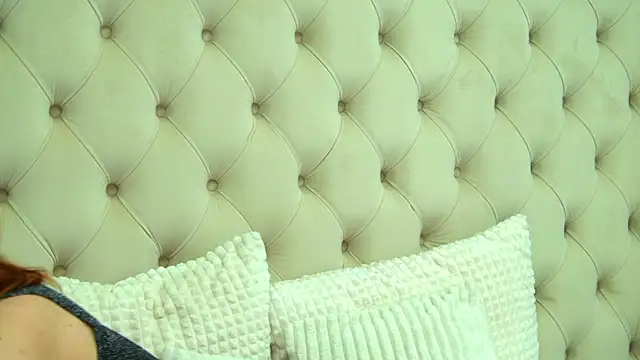 LessySmith online show from 8, 2, 2026