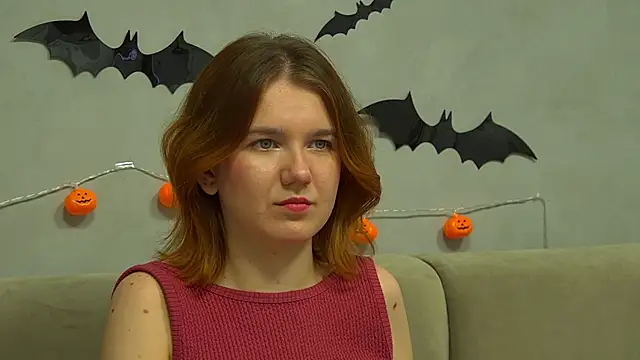 LessySmith online show from 2, 11, 2025