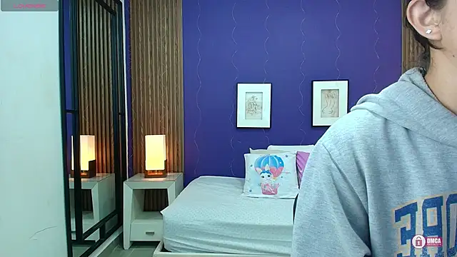 alina martinelli online show from 25, 9, 2025