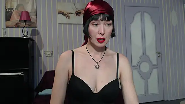 Marquise555 online show from 18, 12, 2024