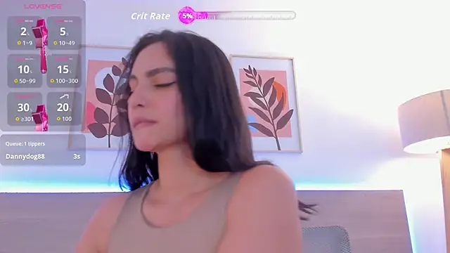 kareena basu online show from 22, 11, 2025