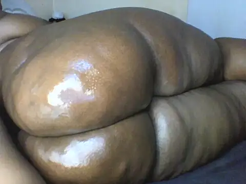 Gorgeous ass20 online show from 26, 10, 2025