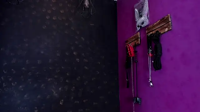 Alexa Slave online show from 16, 10, 2025