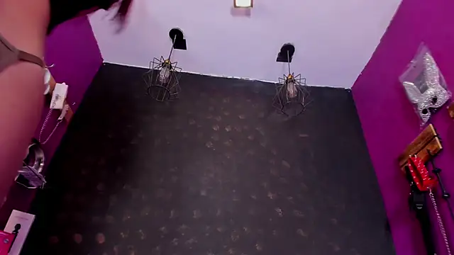 Alexa Slave online show from 30, 10, 2025