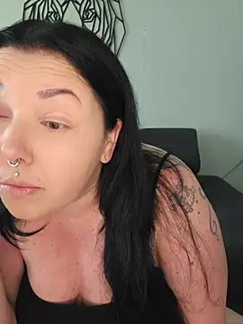 -BonnieBlack- online show from 18, 5, 2026