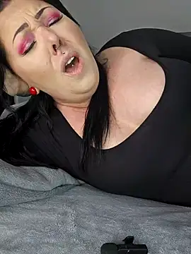 -BonnieBlack- online show from 21, 3, 2025